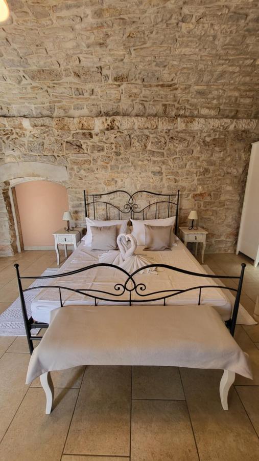 Stone House Apartments Didini Dvori Λομπάρδα Εξωτερικό φωτογραφία