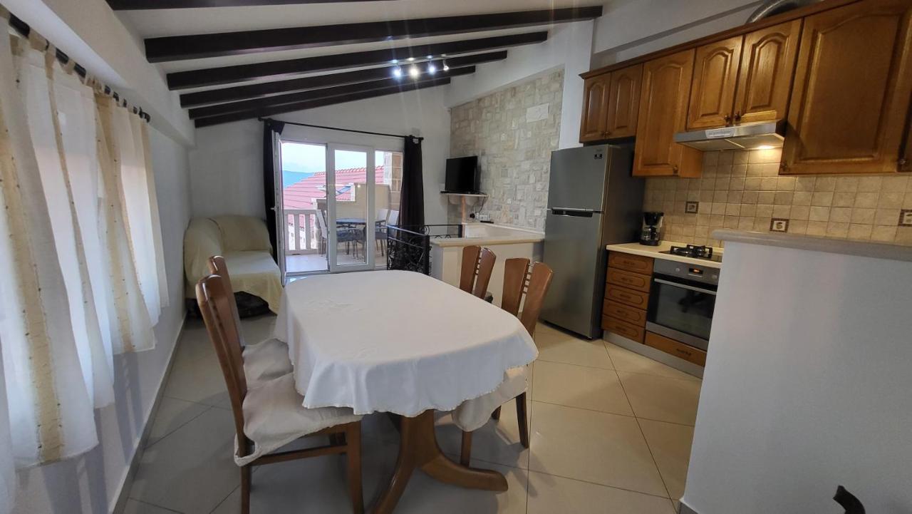 Stone House Apartments Didini Dvori Λομπάρδα Εξωτερικό φωτογραφία