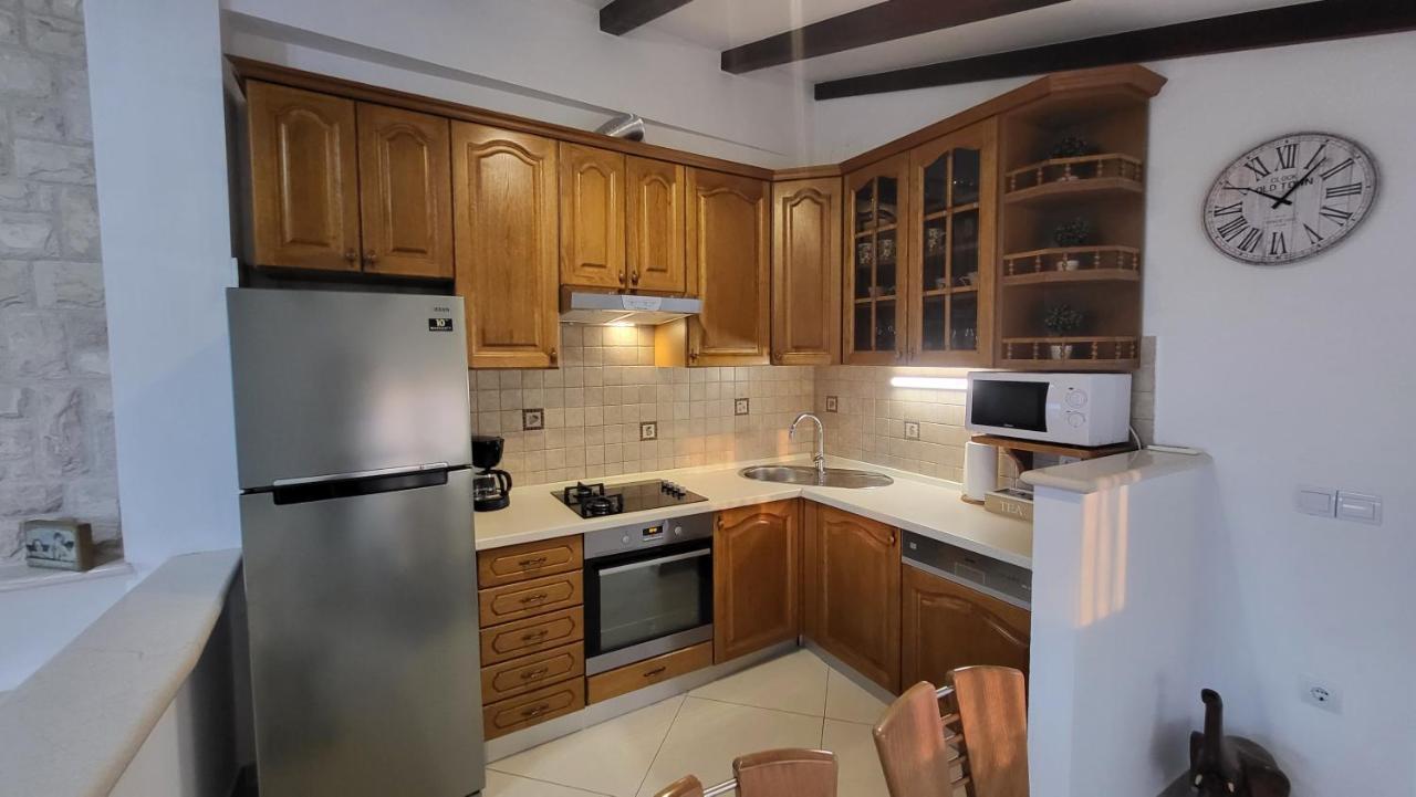 Stone House Apartments Didini Dvori Λομπάρδα Εξωτερικό φωτογραφία